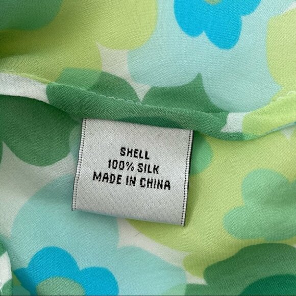 Talbots ๐ฏ silk top with v-neck & ruffle, semi sheer - Picture 8 of 9